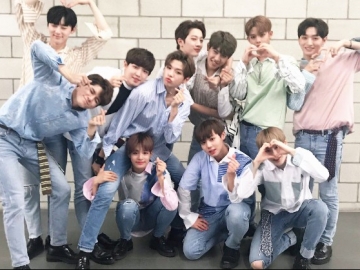 Manager Wanna One Dituding Dorong Seorang Wanita & Bayinya di Bandara, Ini Penjelasan Agensi