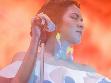 7 Potret Raisa Saat Rekaman, Terlihat 'Pro', Berkelas dan Tetap Mempesona!