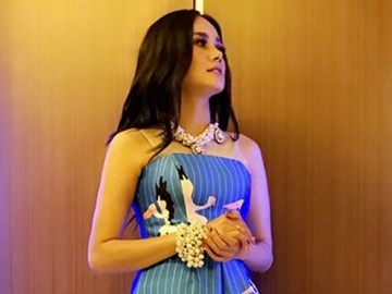 Pamer Lekuk Tubuhnya Lewat Video Ini, Mulan Jameela Bikin Netter Heboh