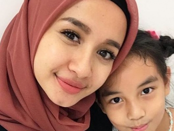 Laudya Cynthia Bella dan Aleesya Corat-Coret Barang Berharganya, Begini Reaksi Engku Emran