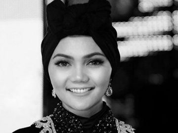 Kecewa Rina Nose Putuskan Lepas Hijab, Netter Ngadu ke Irfan Hakim