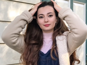 Rombongan Bersama Keluarga, Intip 6 Momen Seru Liburan Asmirandah Liburan ke Jepang