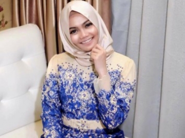 Sempat Buat Ortu Syok, Rina Nose Buka-Bukaan Soal Alasan Lepas Hijab ke Deddy Corbuzier