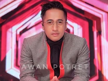 Rina Nose Putuskan Lepas Hijab, Irfan Hakim Ternyata Sempat Nangis