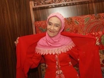 Bikin Terharu, Ini Cerita Pilu Laila Sari Jelang Ajal Menjemput