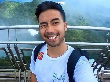 Vidi Aldiano 'Tercyduk' Lakukan Aksi Panas dengan Wanita Cantik Ini, Netter Geger