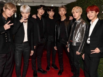 Waduh, Paparazi Ini Nekat Dekati BTS Saat Lakukan Pemotretan di Los Angeles