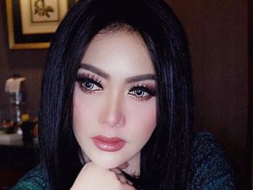 Netter Syok, Syahrini Pakai Selimut Hermes Senilai Puluhan Juta