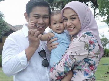 FOTO: Bahagianya Nina Zatulini Dapat Pesta Kejutan Ulangtahun yang Romantis dari Suami