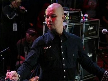 Dapat Ucapan Selamat dari Netter Usai Ditetapkan Tersangka, Ahmad Dhani Serukan 'Perang'