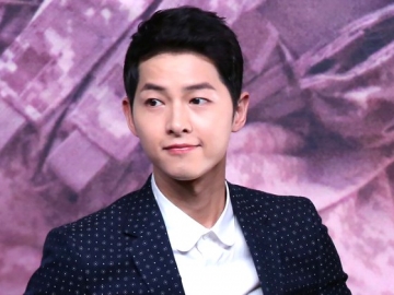 Tampil di MAMA 2017, Song Joong Ki Ungkap Rencananya Setelah Menikah