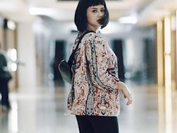 FOTO: Tengok Potongan Rambut Baru Mytha Lestari, Dipuji Keren Mirip Cleopatra!