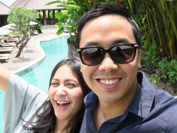 FOTO: Bulan Madu, Marsha Tengker & Barry Tamin Jalan-Jalan Seru Keliling London