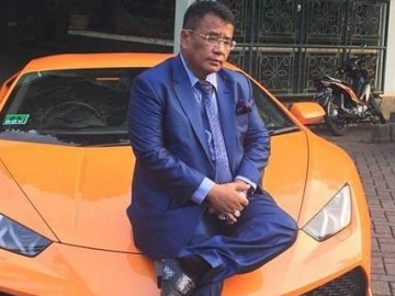 Bergaya Mentereng, Hotman Paris Terima Ratusan 'Ajakan Keluar' dari Model Tiap Harinya