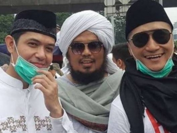 Ikut Aksi Bela Palestina, Dude Herlino Hingga Irfan Hakim Rela Turun ke Jalan