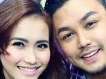 Sang Ayah Sebut Ivan Gunawan dan Ayu Ting Ting Tunangan Bulan Maret, Beneran?