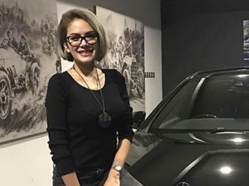 Sempat Unggah Foto dengan Mehdi Zati, Nikita Mirzani Ribut dengan Tata Janeeta