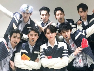 Masih Berduka, EXO Tulis Pesan Ini Buat Mendiang Jonghyun di Konser