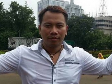 Unggah Ini, Ruben Onsu Kabarkan Pernikahan Vicky Prasetyo dan Angel Lelga