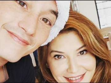 Mike Lewis Beri Kejutan Ultah untuk Tamara Bleszynski, Netter Baper