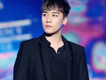 Pose Foto Seperti Ini, Seungri Dimanja Netter dengan Disebut Tampan