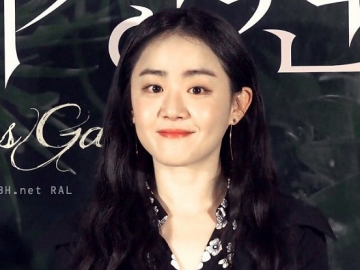 Moon Geun Young Berurai Air Mata Bahas Wawancara Lama Saat Berusia 21 Tahun