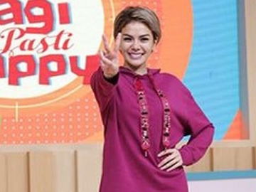 Dilaporkan Farhat Abbas, Nikita Mirzani: Nggak Usah Baper!