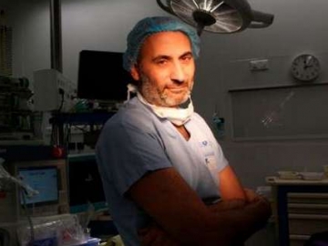 Cetak Sejarah, Seorang Pria Jalani Transplantasi Wajah untuk Kedua Kalinya