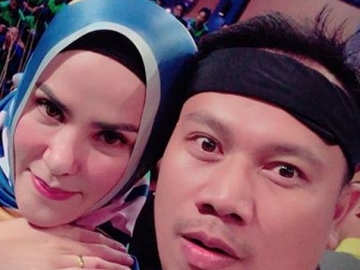 Dikerjai Sampai 'Jelek', Begini Kehebohan Bridal Shower Angel Lelga-Vicky Prasetyo