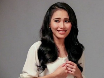 Ayu Ting Ting Jadi 'Penyanyi Dangdut Terdahsyat', Netter Nilai Ada yang Janggal