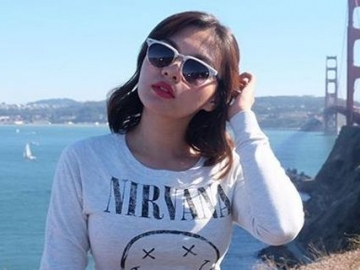 Akui Asah Otak Terjun ke Politik, Vicky Shu Mundur Jadi Penyanyi?