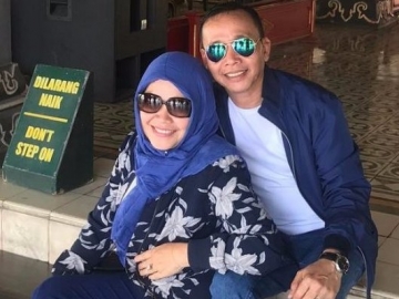 Antar Umi Kalsum Berangkat Umroh, Netter Salfok Sepatu yang Dipakai Abdul Rozak