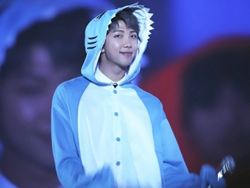 Giliran RM, ARMY Sukses Buat 'Namjoon Day' Masuk Trending Topic Dunia di Twitter