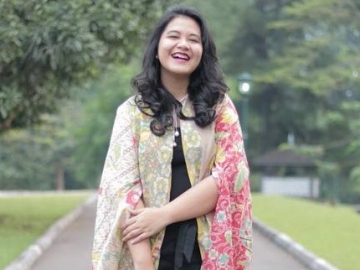 Kehamilannya Dibocorkan Make Up Artist, Netter Salah Fokus ke Riasan Kahiyang Ayu