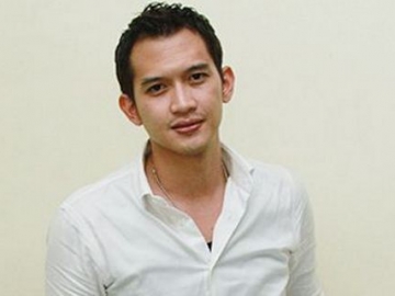 Sempat Digosipkan Dekat dengan Beberapa Perempuan, Inikah Calon Istri Rezky Aditya?