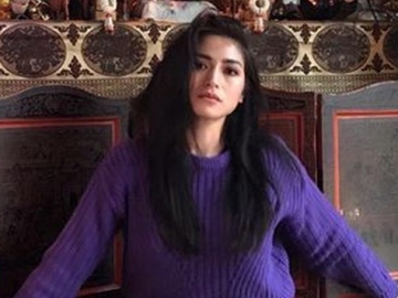 Rayakan Ulang Tahun Olga Syahputra di Makam, Jessica Iskandar Bikin Nangis