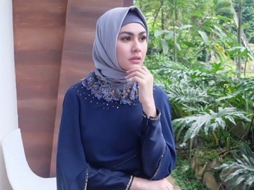 Foto Tanpa Hijab Sengaja Dihapus, Kartika Putri Ungkap Alasan Sebenarnya