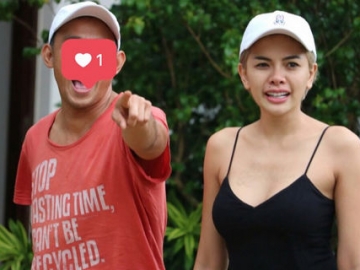 Posting Foto Pakai Baju Putih Ini, Nikita Mirzani Dinikahi Dipo Latief?