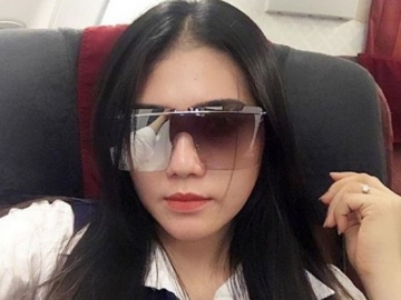 Foto Bareng Bule Tampan Ini, Via Vallen Bikin Fans Heboh