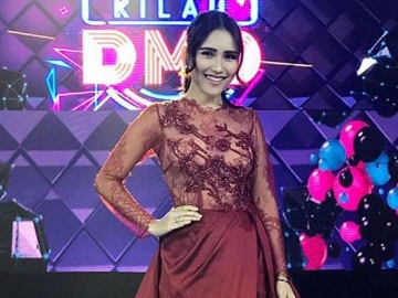 Dandan Ala India, Bukannya Cantik Ayu Ting Ting Malah Dibilang Seram