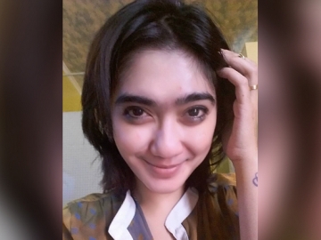 Resmi Menikah, Penampilan Suami Revi Mariska Jadi Sorotan