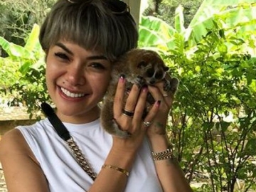 Ganti Nama Belakang, Nikita Mirzani Resmi Dinikahi Kekasih?