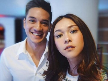 Bikin Ngiri, Intip Momen Super Romantis Andrew White Memanjakan Nana Mirdad 