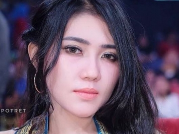 Sempat Dibully 'Star Syndrom', Via Vallen Kini Malah Dibilang Kampungan