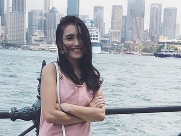 Santai Tanggapi Isu Kue Jamuran, Ayu Ting Ting: Sudah Biasa