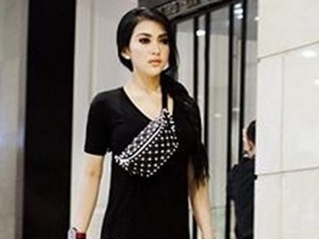 Heboh Postingan Foto Cincin di Alpukat, Syahrini: Netijen Oh Netijeennn