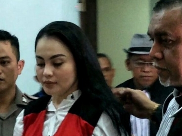 Didakwa 3 Pasal Berlapis dan Hukuman Maksimal 20 Tahun Penjara, Jennifer Dunn Tak Keberatan