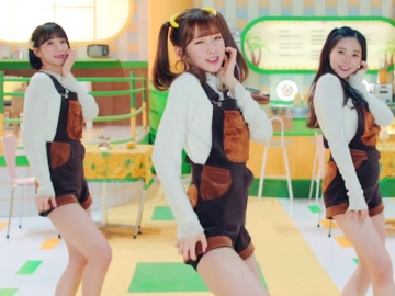 Konsep 'Banana Allergy Monkey' Dinilai Aneh, Begini Reaksi Oh My Girl