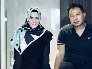 Angel Lelga Marah dan Hapus Foto Vicky Perasetyo, Netter Bahas Settingan Sampai April