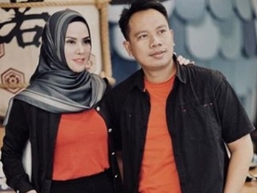 Tegaskan Pernikahannya dengan Vicky Bukan Settingan, Angel Lelga Juga Sindir Seorang Paranormal